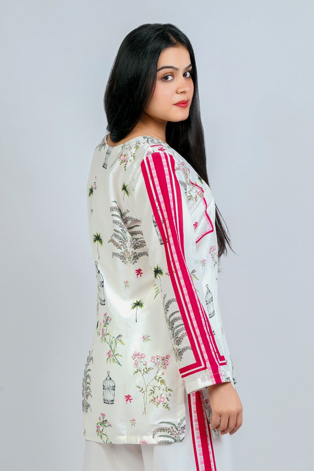 Floral Cage - Musa & Mani